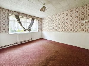 Bedroom - click for photo gallery